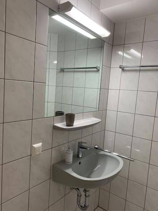 Eine Gemuetliche Einzimmerwohnung اوستفيلدن المظهر الخارجي الصورة